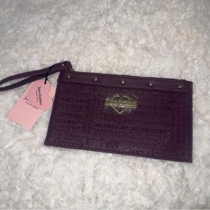💜 Juicy Couture Glam Wristlet Deep Plum 💜